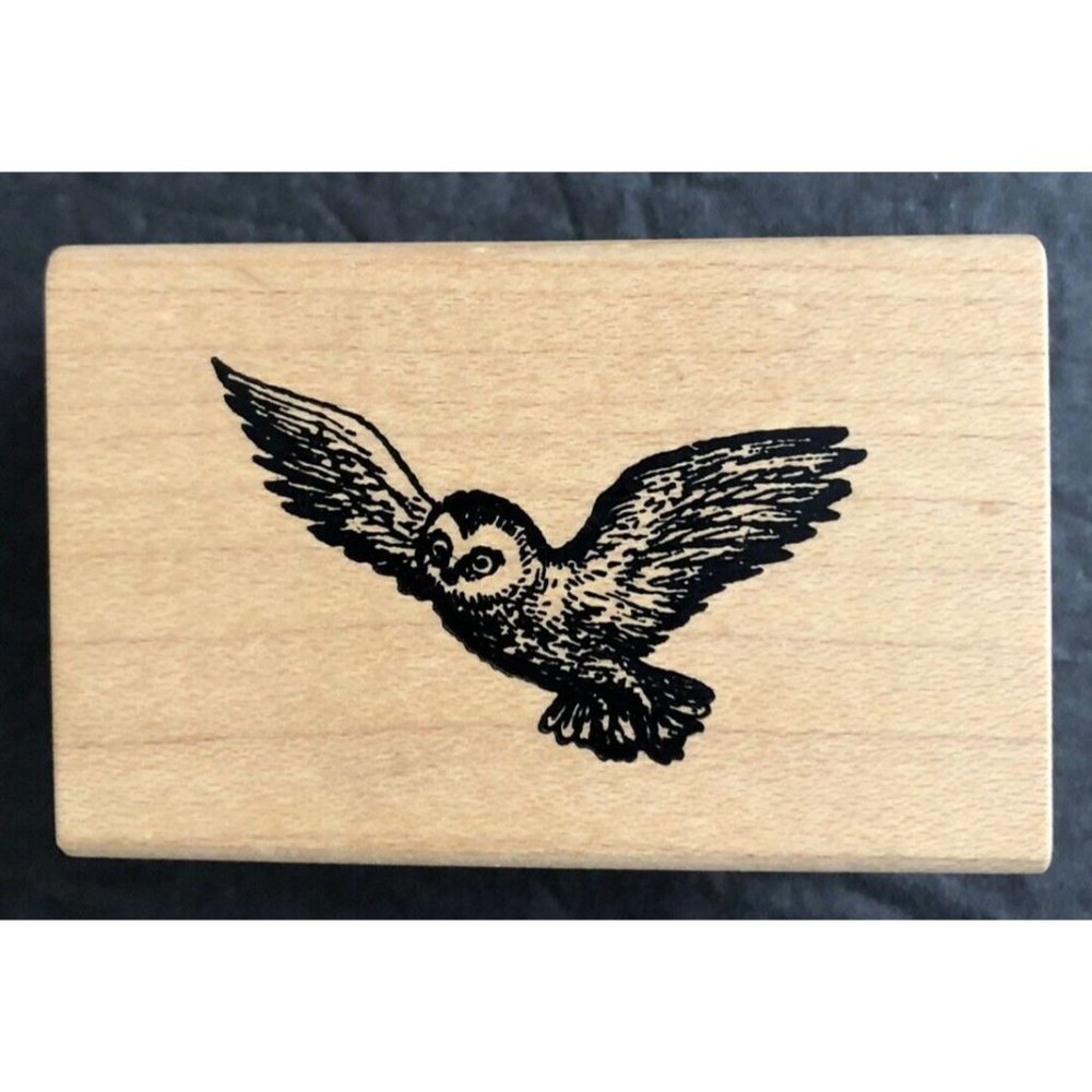 Beeswax Rubber Stamp Flying Owl Bird Animal Wildlife Scenic Scenery Wood Mount